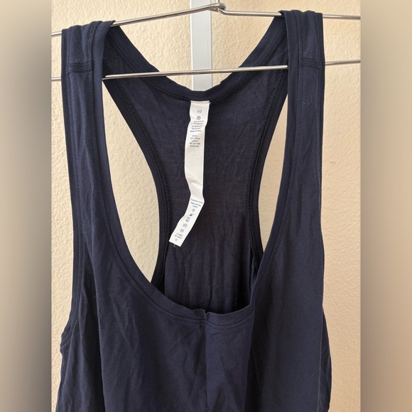Lululemon Love Tank in Midnight Navy - Size 10 - Picture 8 of 9
